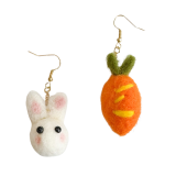 Felt Bunny with Carrot ER White 